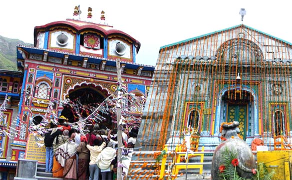 मई पहले सप्ताह से शुरू हो जाएगा यात्रियों का पंजीकरण, 10 मई को गंगोत्री यमुनोत्री के कपाट खुलते ही शुरू हो जायेगी यात्रा