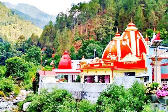 कैंची धाम आने के लिए भी अब श्रद्धालुओं को ऑनलाइन पंजीकरण कराना जरूरी