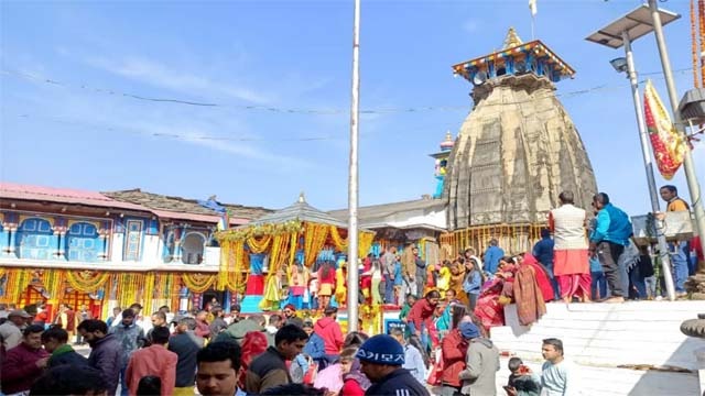 बड़ी खबर: आज से शुरू होगी केदारनाथ यात्रा, सीएम धामी का ऐलान, मिलेगी 25 फीसदी की छूट