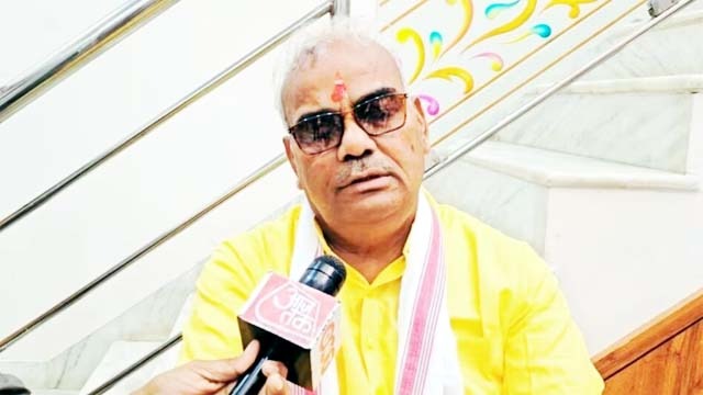 ‘किताब में अकबर का जिक्र होगा तो जला देंगे’, बोले राजस्थान के शिक्षा मंत्री