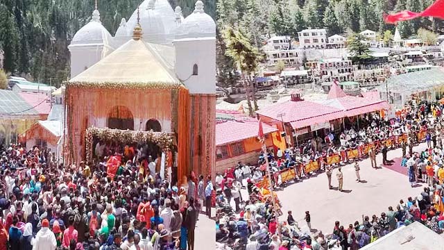 गंगोत्री-यमुनोत्री धाम में दीपोत्सव के साथ शुरू हुई कपाटबंदी प्रक्रिया, दीपों से सजे गंगा घाट