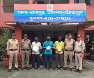 मंदिर में चोरी का 24 घंटे में खुलासा, 3 शातिर चोर गिरफ्तार