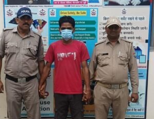 महिला उत्पीड़न और तीन तलाक देने के आरोप में पति गिरफ्तार